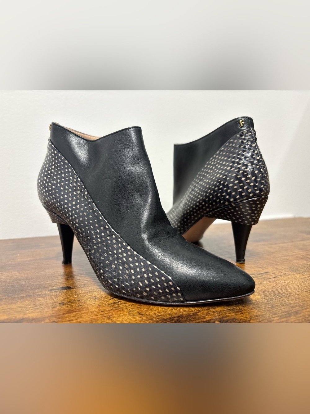 FURLA Made In Italy Black Snake Print Heeled Ankle Booties Women’s Size 5 (35)